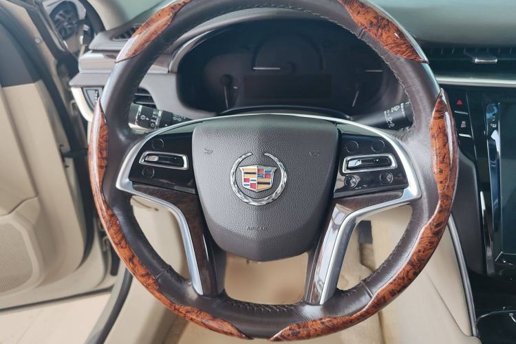 Used Cadillac XTS 2013 28T Elite Edition
