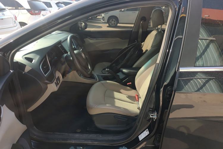 Used Buick GT 2017 15N Automatic Elite Version
