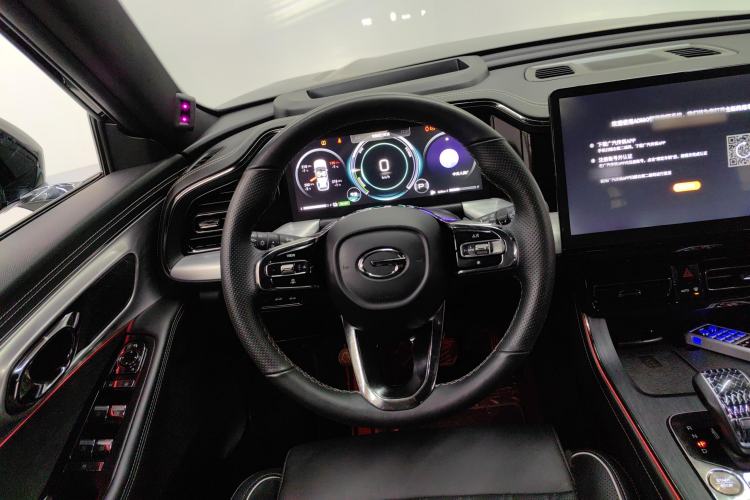 Used GAC Trumpchi GS8 2022 Dual-Engine Series 2.0TM Two-Wheel Drive Prestige Edition (7 Seats)