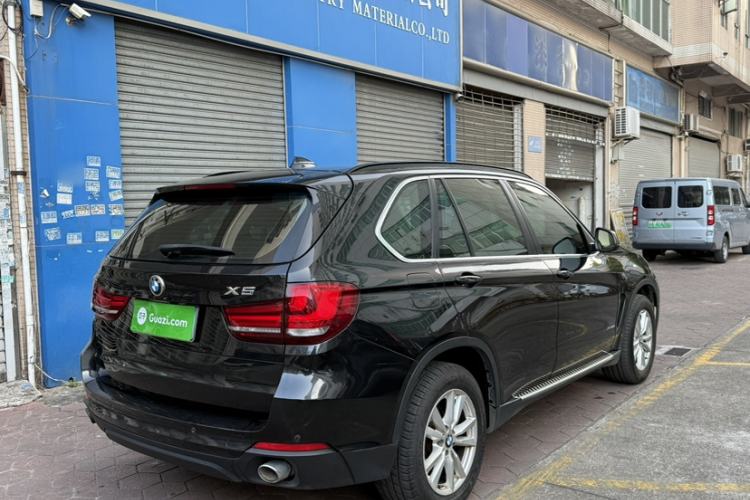 Used BMW X5 2015 xDrive28i
