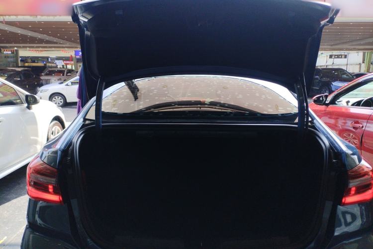 Used Ford Escort 2021 1.5L Automatic Diamond Edition
