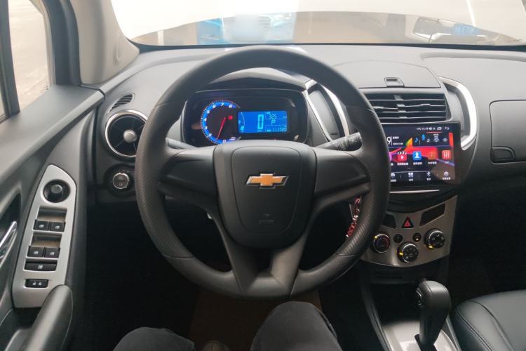 Used Chevrolet Trax 2016 1.4T Automatic Two-Wheel Drive Comfort Version with Sunroof
