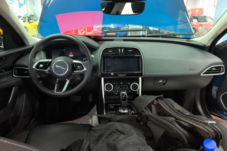 Used Jaguar XEL 2021 2.0T 250 PS S Progressive Elegance Edition
