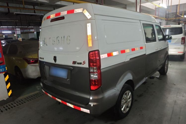 Used Jinbei New Hiace X30L 2021 1.5L Wealth Van Non-Air-Conditioned Version China VI Standard SWC15M

