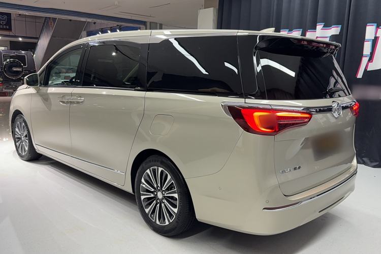 Used Buick GL8 2022 ES Landtrek 653T Flagship Model
