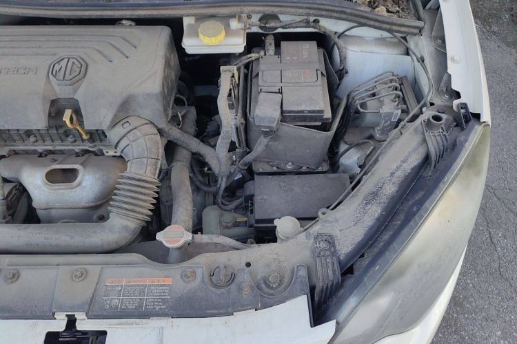 Used MG 3SW 2015 1.5L AMT Elite Version
