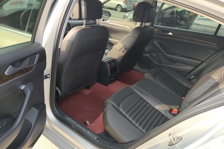 Used Volkswagen Magotan 2019 330TSI DSG Leading Model China VI Standard