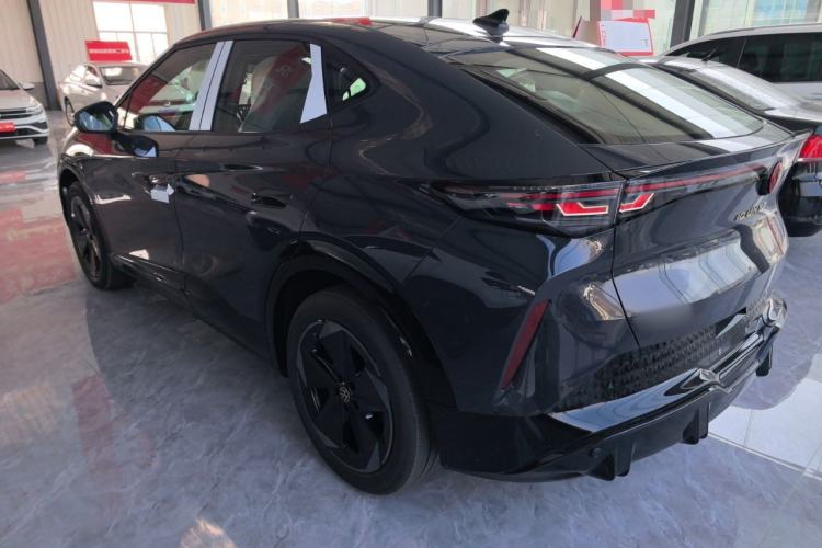 Used Volkswagen ID.UNYX 2025 Pure Model