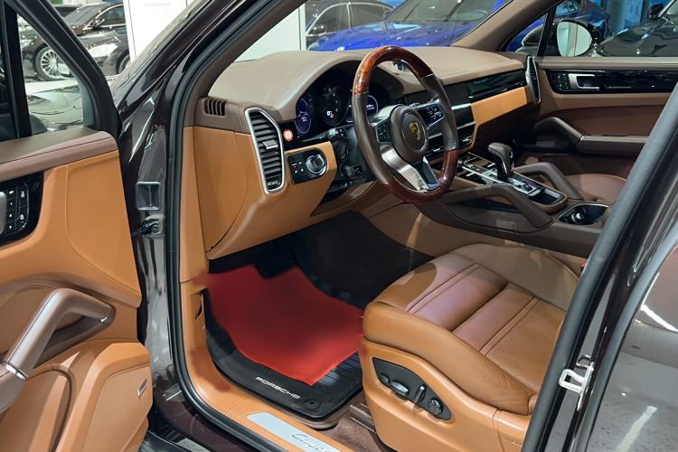 Used Porsche Cayenne 2022 Cayenne 3.0T Platinum Edition
