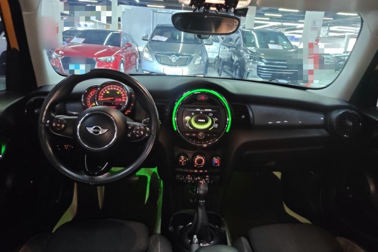 Used  MINI 2015 1.5T COOPER Fun Five-Door Edition