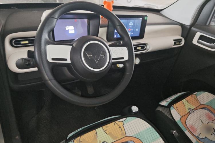 Used Wuling Hongguang MINIEV 2024 3rd Generation 215km Advanced Version