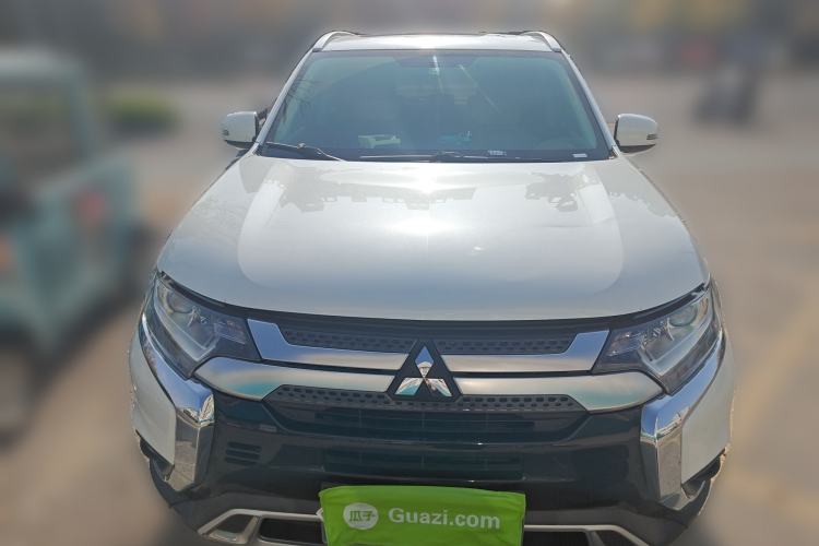 Used Mitsubishi Outlander 2019 2.0L Two-Wheel Drive Comfort Edition 5 Seats China VI Standard
