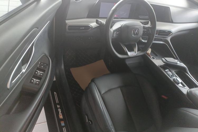 Used Changan UNI-T 2020 1.5T Prestige Version
