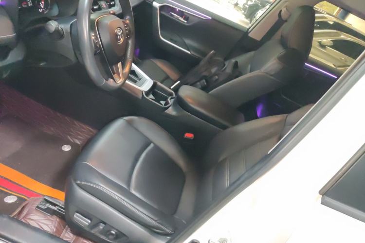 Used Toyota RAV4 2022 2.0L CVT Two-Wheel Drive Fashion Plus Edition
