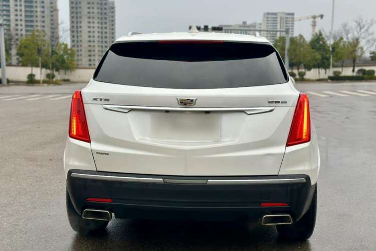 Used Cadillac XT5 2018 28E Four-Wheel Drive Tech Version
