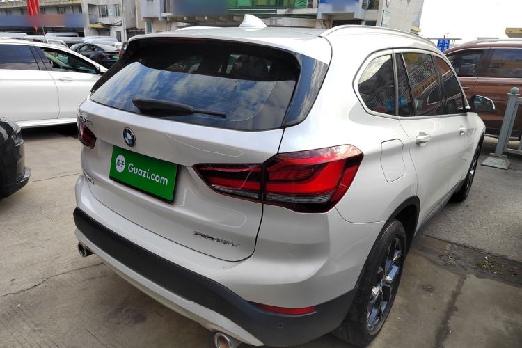 Used BMW X1 2020 sDrive25Li Leading Model
