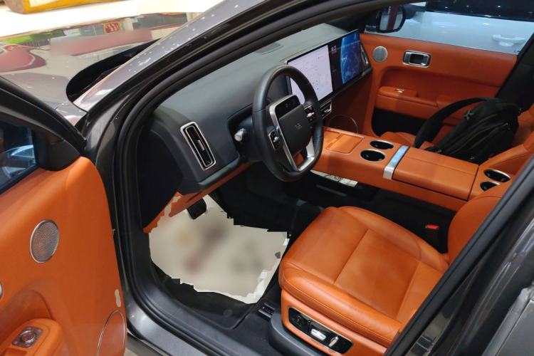 Used Li Auto L8 2023 Pro Model
