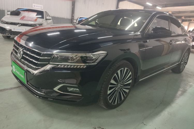 Used Volkswagen Passat 2019 330TSI Luxury Edition China VI Standard