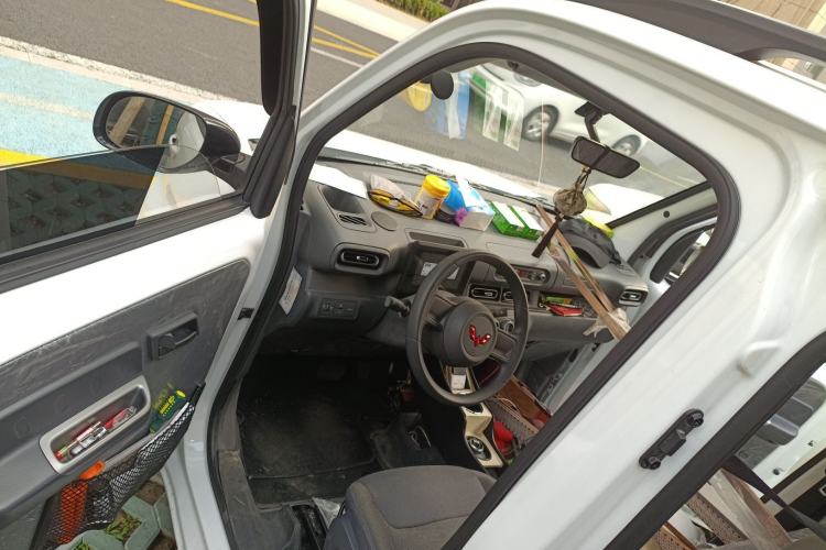 Used Wuling Zhiguang New Energy 2025 Comfort Model