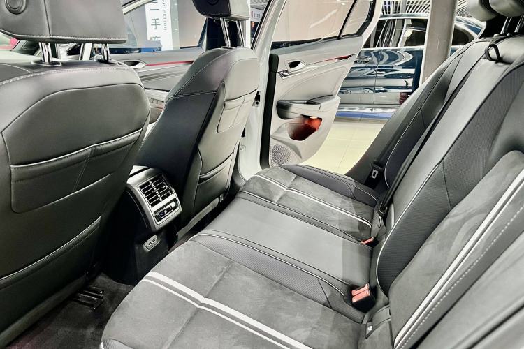 Used Volkswagen Golf 2021 280TSI DSG R-Line
