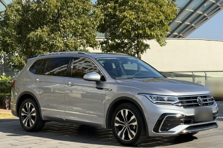 Used Volkswagen Tiguan L 2022 330TSI Automatic Two-Wheel Drive R-Line Enhanced Edition