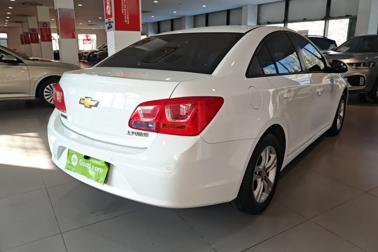Used Chevrolet Cruze 2015 1.5L Classic SE AT
