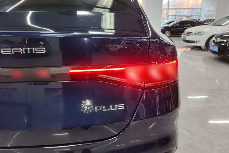 Used BYD Qin PLUS 2023 Champion Edition DM-i 55KM Leading Model
