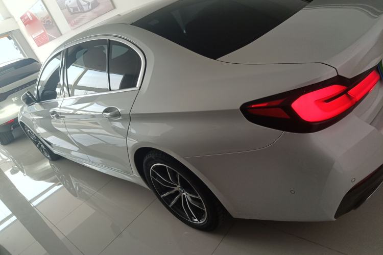 Used BMW 5 Series 2022 Restyled 525Li M Sport Package