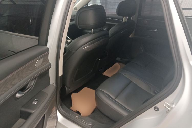 Used Hima AITO M5 2022 Extended-Range Four-Wheel Drive Flagship Edition
