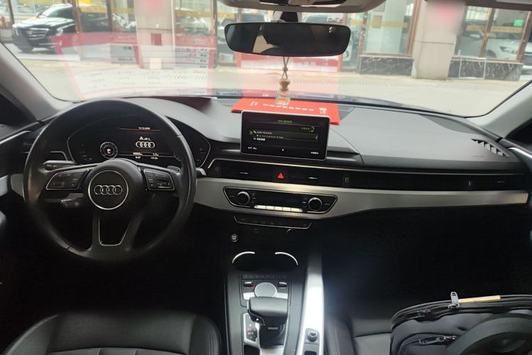 Used Audi A4L 2019 40 TFSI Fashion Version China V
