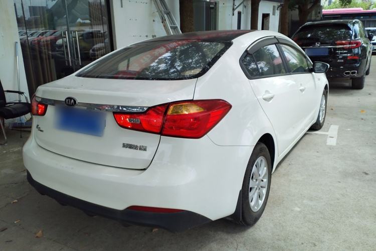 Used Kia K3 2015 1.6L Manual GL
