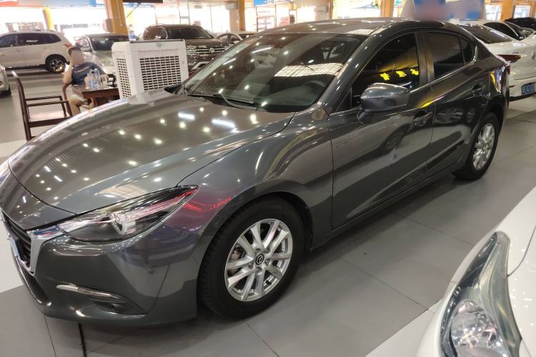 Used Mazda Mazda 3 Axela 2017 Sedan 1.5L Automatic Luxury Model Emission Standard China V
