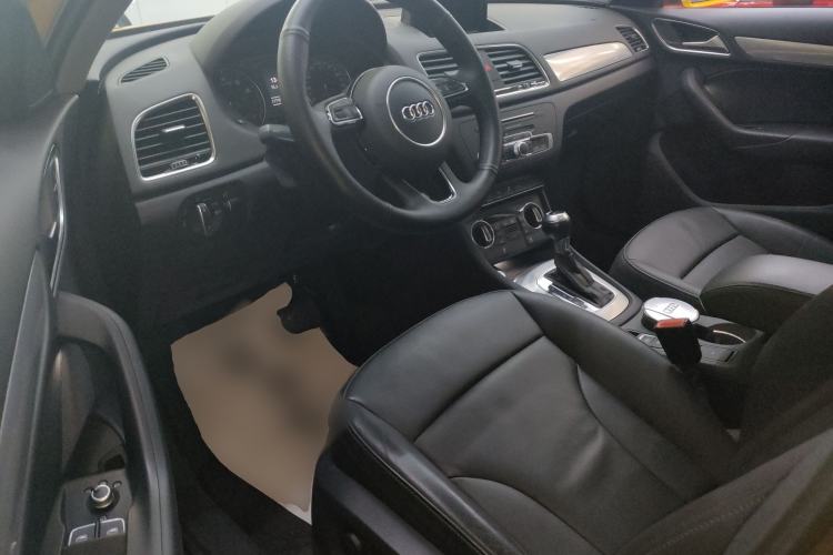 Used Audi Q3 2016 30 TFSI Fashion Model
