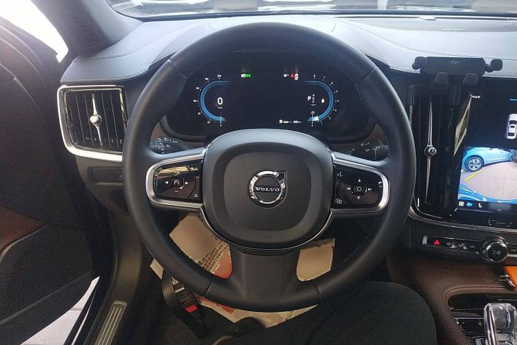 Used Volvo S90 2023 B5 Zhiyuan Luxury Edition
