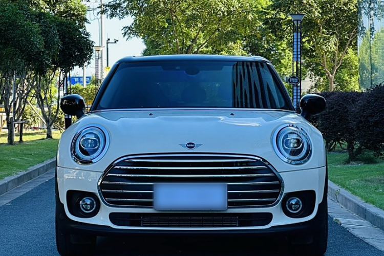 Used  Clubman 2019 1.5T COOPER Connoisseur
