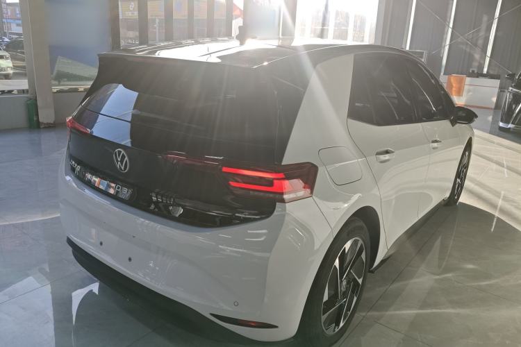 Used Volkswagen ID.3 2025 Smart Edition Outstanding Model