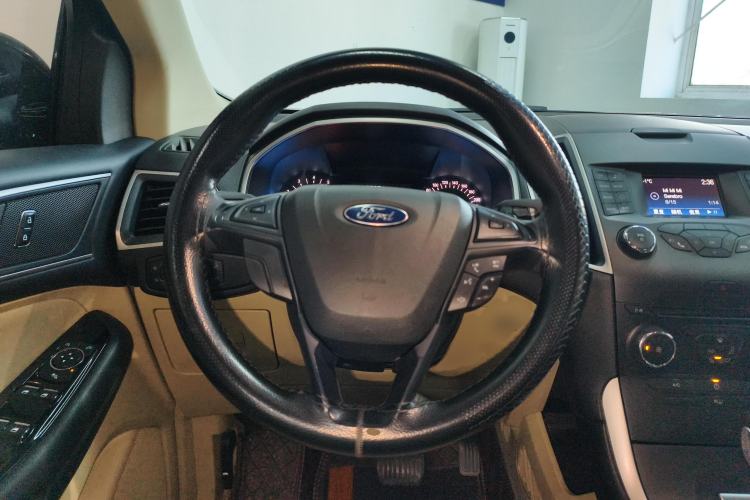 Used Ford Edge 2018 EcoBoost 245 Two-Wheel-Drive Titanium 5-Seater China VI Standard
