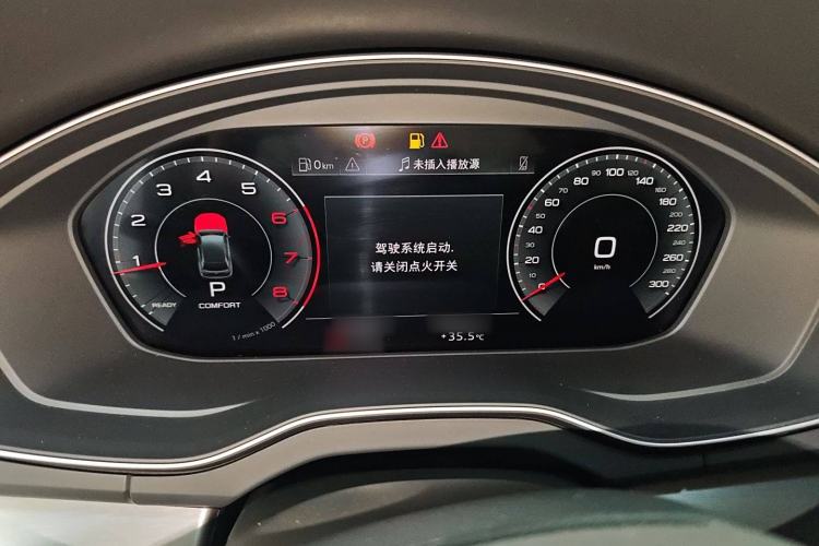 Used Audi Q5L 2022 40T Fashionable and Dynamic Model
