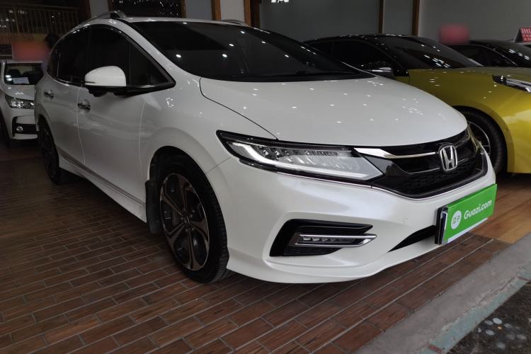 Used Honda Jade 2017 210 TURBO CVT Luxury Edition 5 Seats
