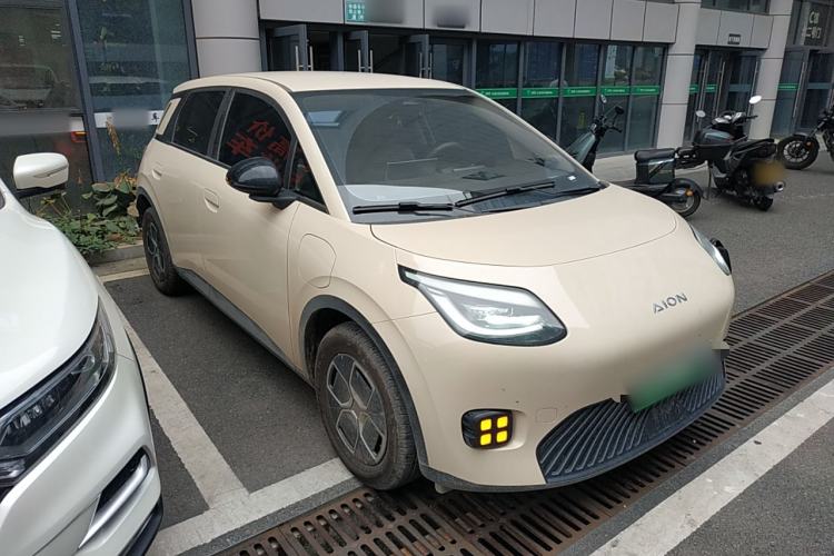 Used AION UT 2025 330 Starlight Edition
