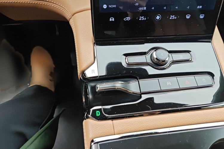 Used Nio ES8 2020 450 km Range 6-Seater Version
