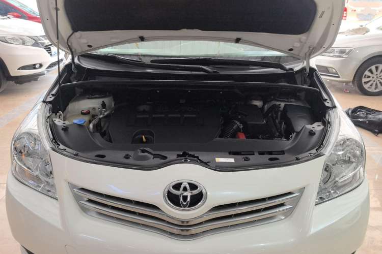 Used Toyota Verso 2014 Starlight 180E CVT Elite Edition
