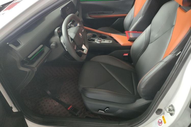 Used Changan UNI-V 2022 1.5T Prestige Version
