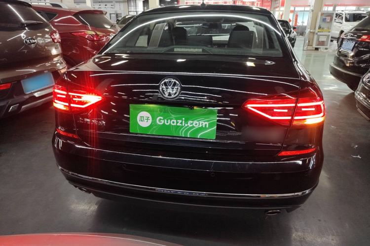 Used Volkswagen Passat 2017 330TSI DSG Luxury Edition
