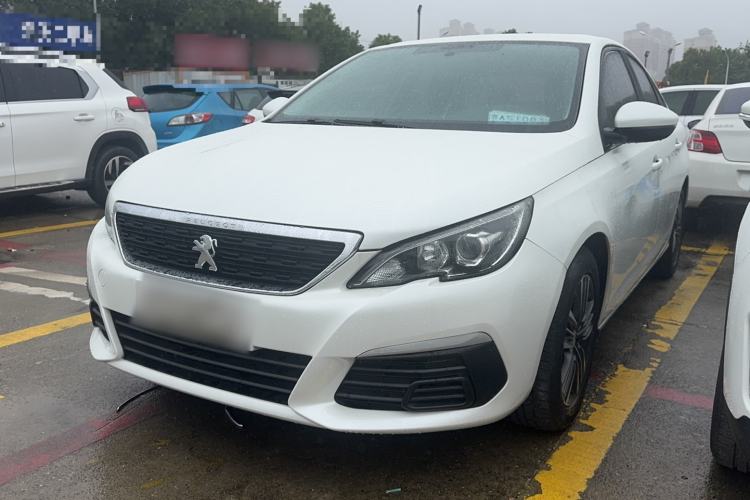Used Peugeot 308 2016 1.6L Automatic Fashion Edition
