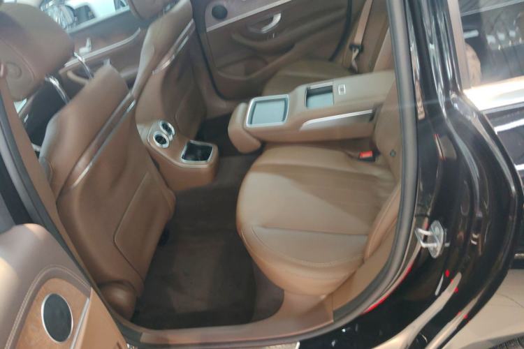 Used Mercedes-Benz E-Class 2023 E 260 L