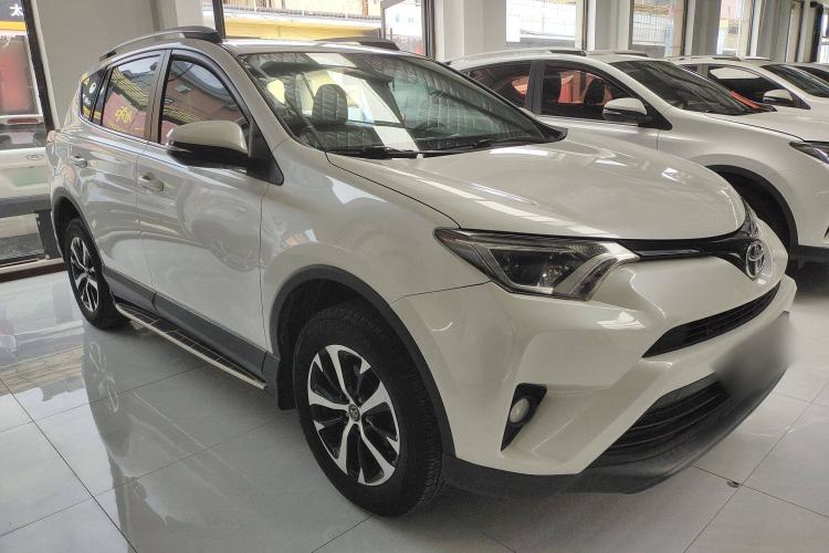 Used Toyota RAV4 2016 2.0L CVT Two-Wheel Drive Urban Edition China V Standard
