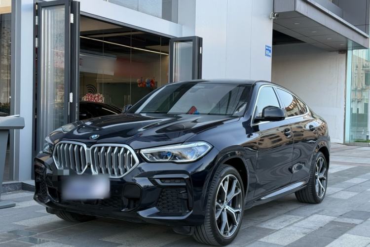 Used BMW X6 2020 xDrive40i Luxury Model with M Sport Package