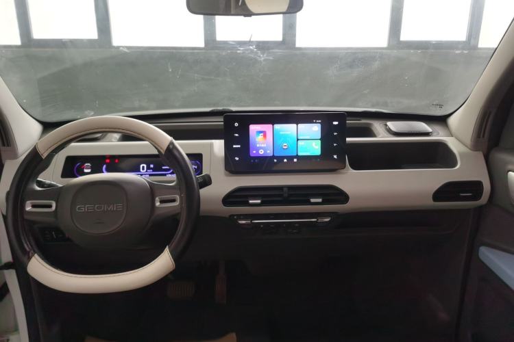 Used Geely Galaxy Panda 2023 Panda Mini 120km Super Cute Bear
