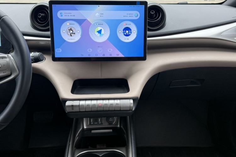 Used BYD Dolphin 2023 420 km Fashion Edition